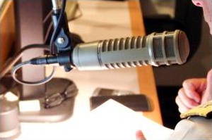 A professional DJ microphone