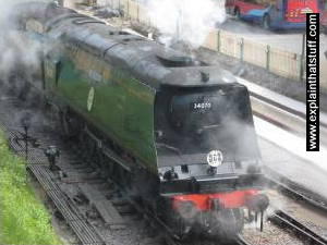 The steam engine Manston with tender